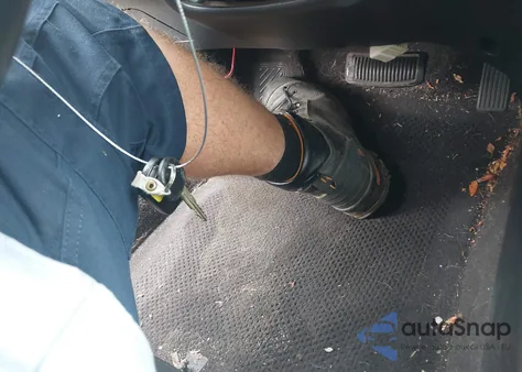 2005 Hyundai Sonata Gls/Lx z USA, uszkodzony, nr VIN KMHWF35H15A140192